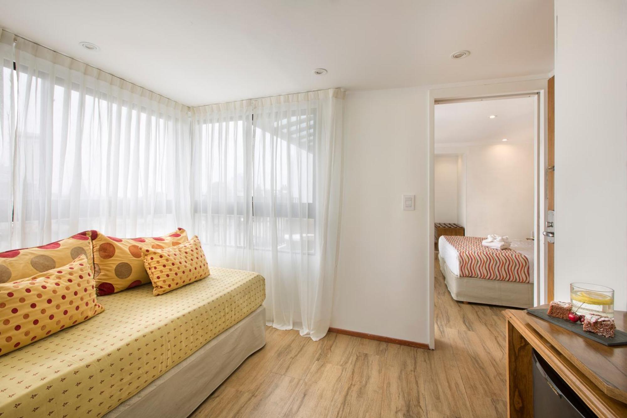 Hotel Sheltown Buenos Aires Bagian luar foto