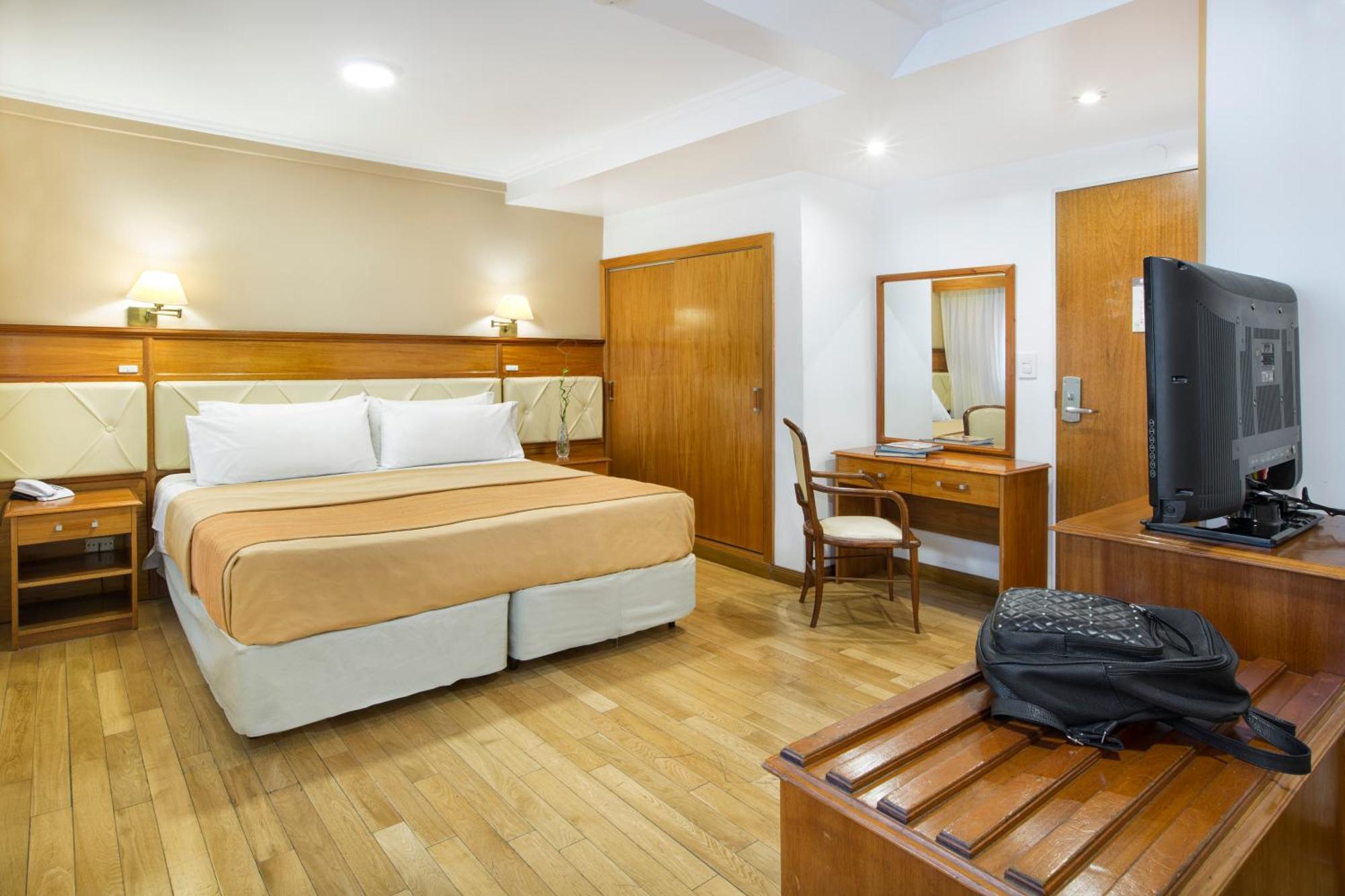 Hotel Sheltown Buenos Aires Bagian luar foto