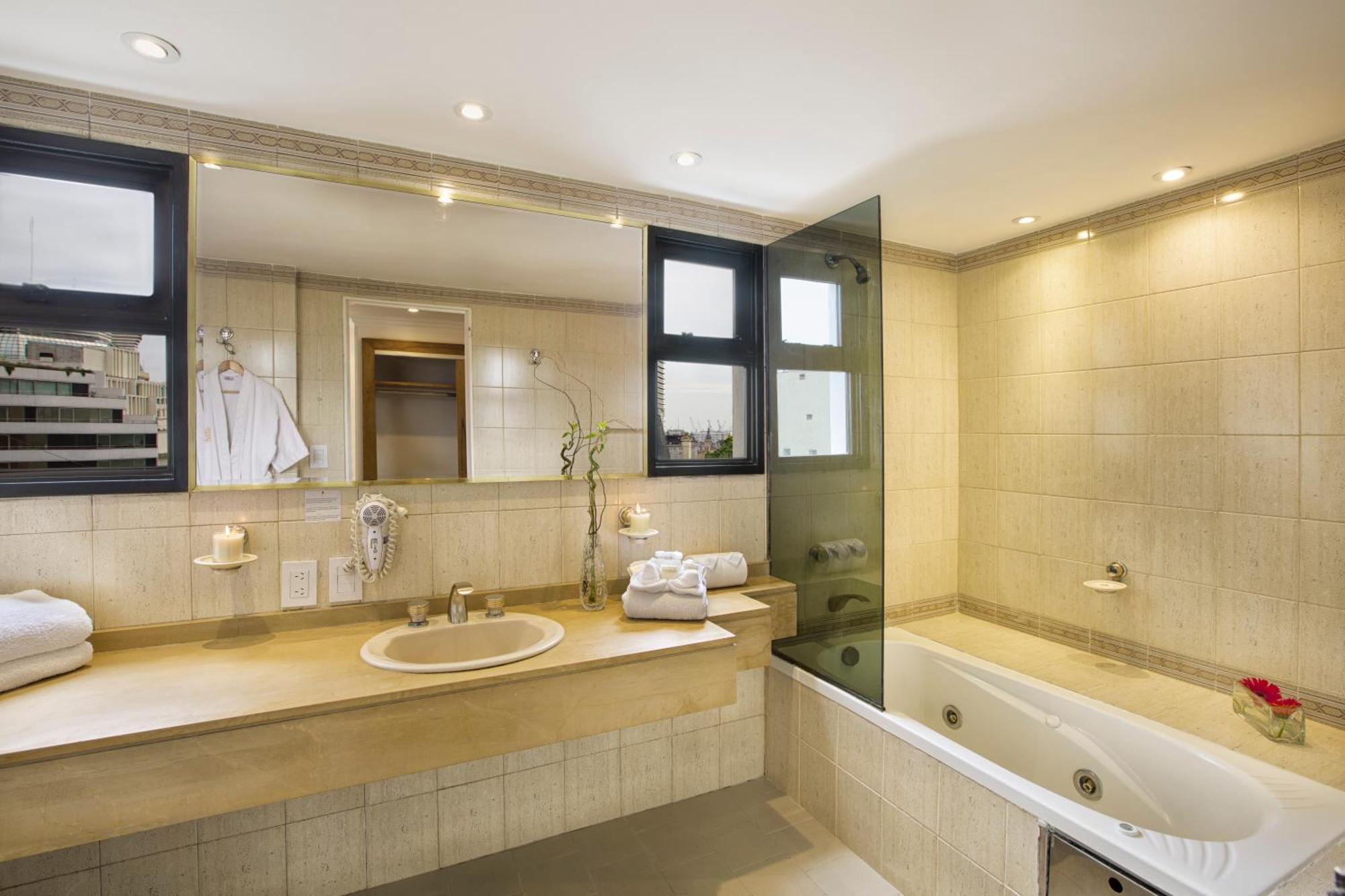 Hotel Sheltown Buenos Aires Bagian luar foto