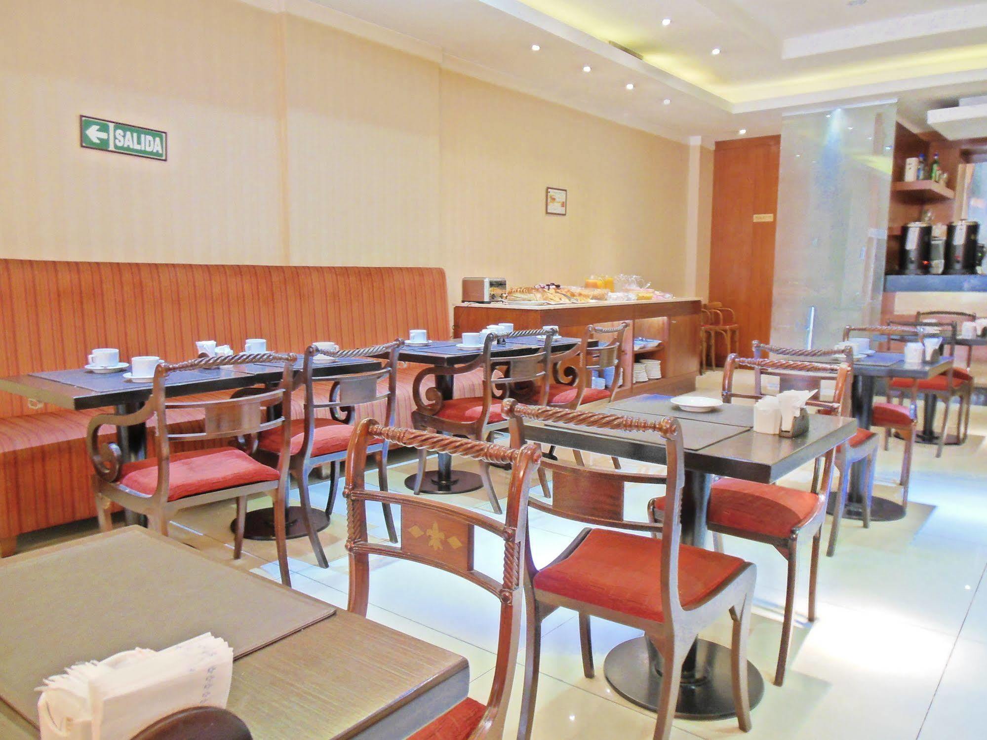 Hotel Sheltown Buenos Aires Bagian luar foto
