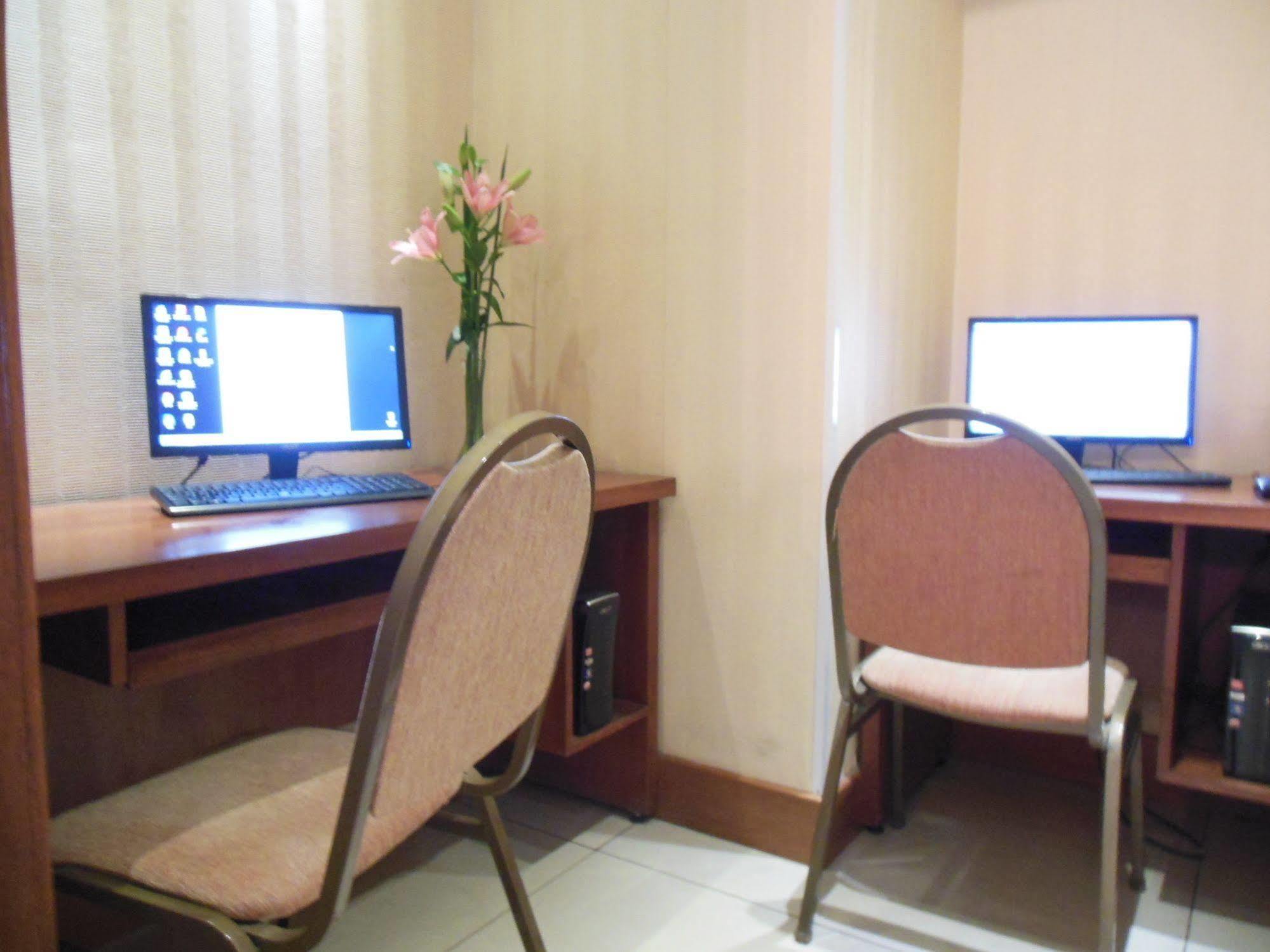 Hotel Sheltown Buenos Aires Bagian luar foto